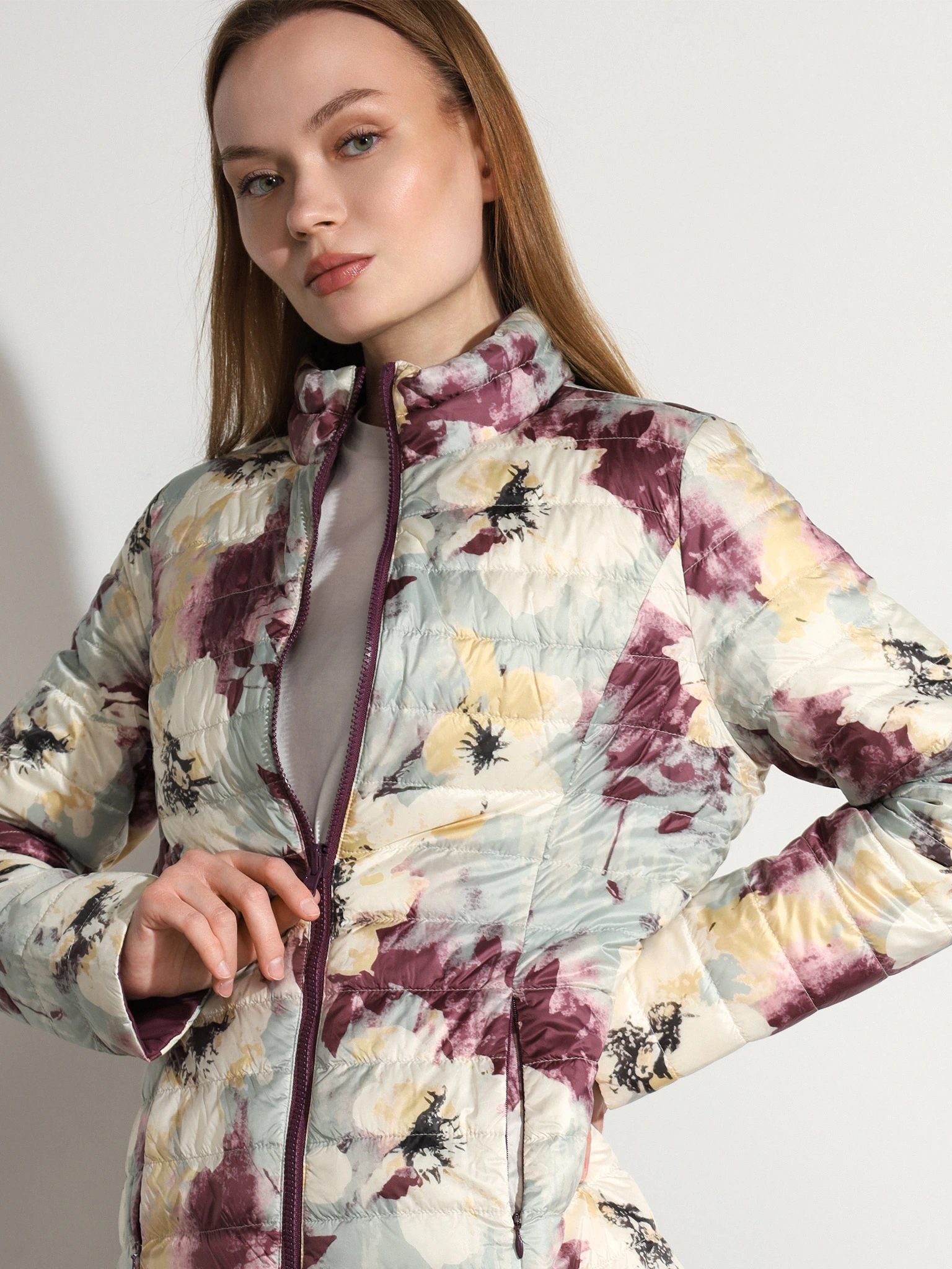 Куртка двухсторонняя фиолетового цвета с цветочным принтом